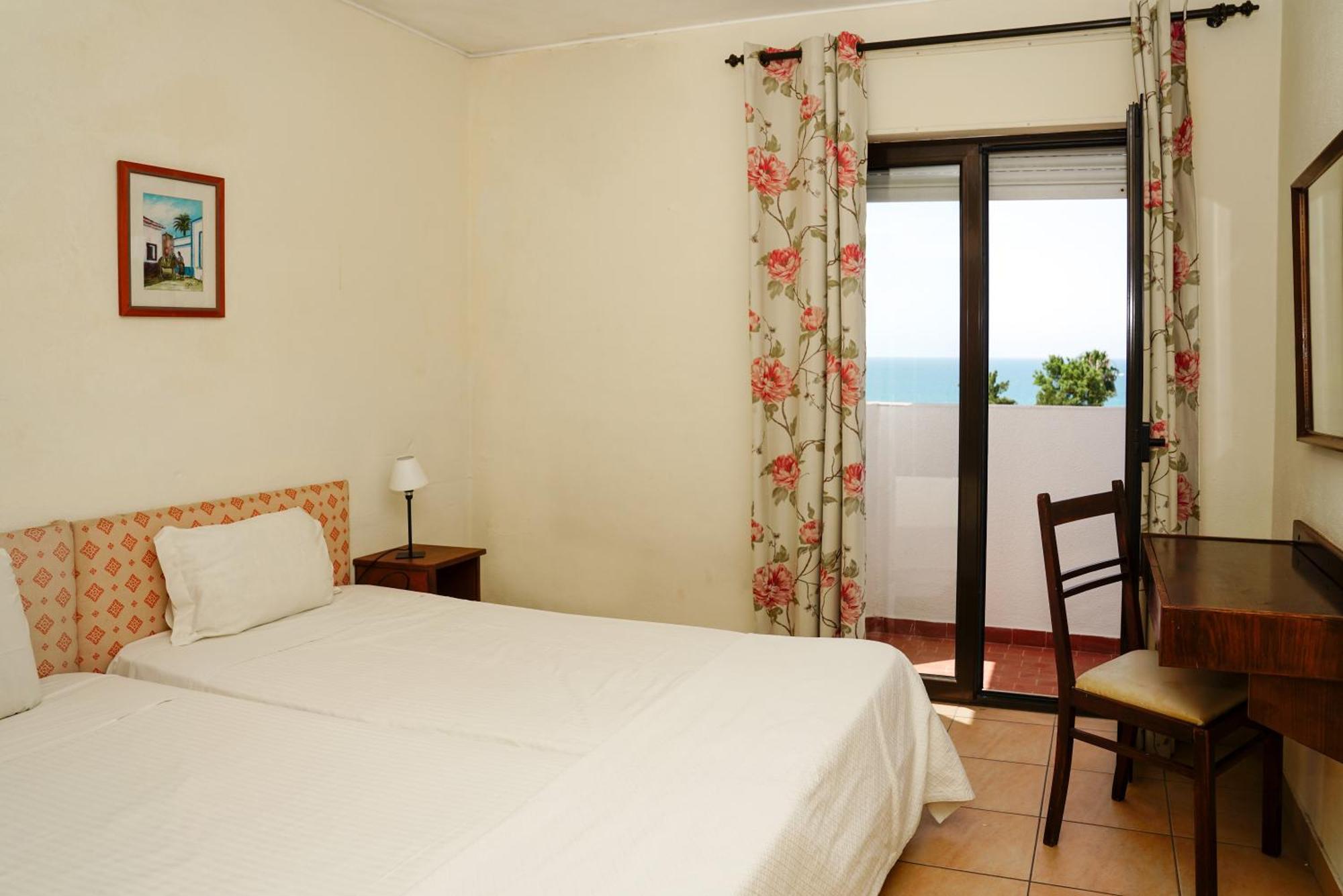 Cheerfulway Ouravista Apartamentos อัลบูเฟรา ภายนอก รูปภาพ